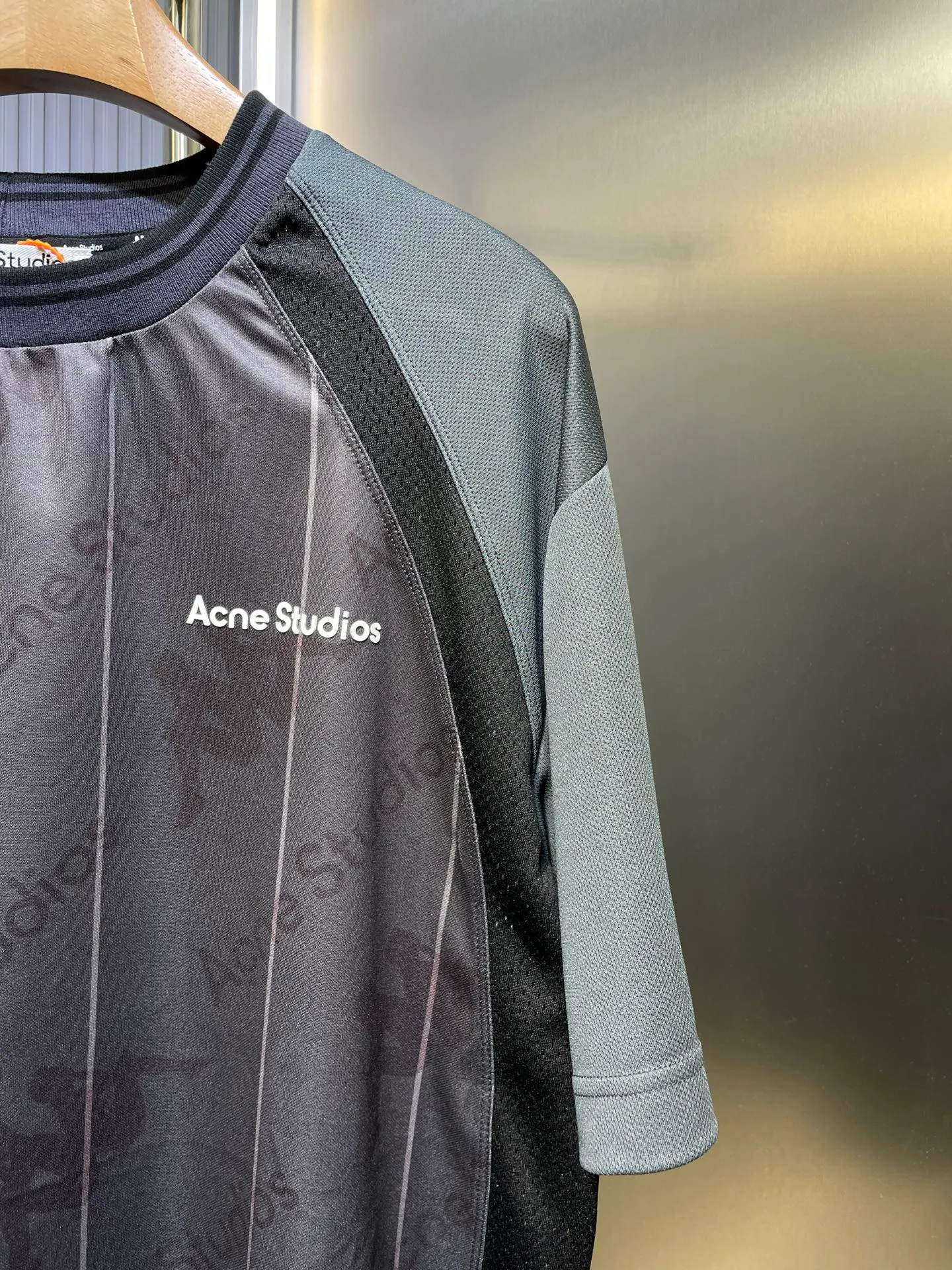 ACNE 25/SS 🌟【 Original】 Tee size：s m l